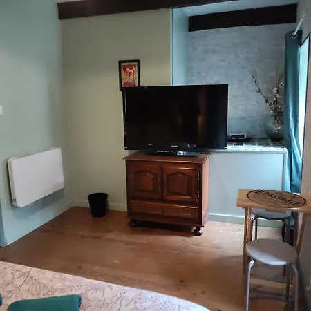 Homestay Theodora Saint-Fortunat-sur-Eyrieux